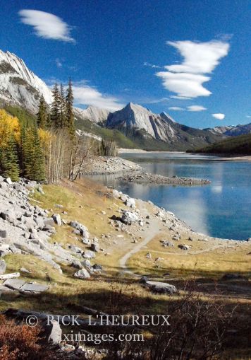 Medicine Lake Trails